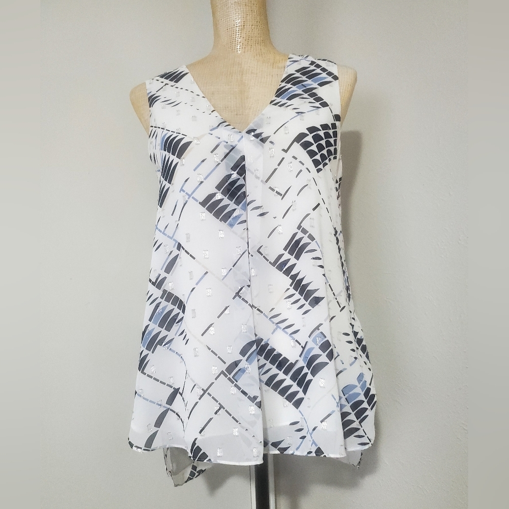White House Black Sleeveless Blouse Tank Size Small Blue, white & Silver_Chiffon